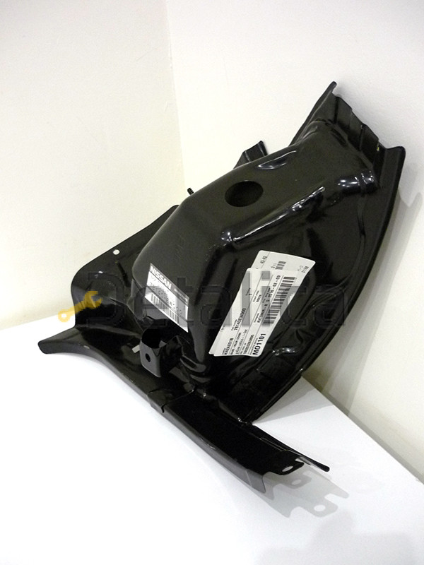 Подфарник заднего крыла правого Ниссан Альмера G15 оригинал