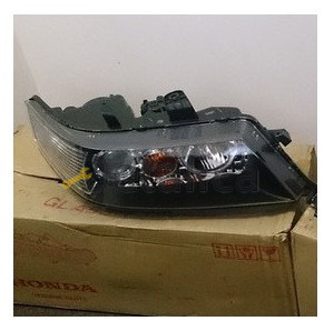 Фара правая под корректор для Хонда Аккорд 7 от 2003-2005 оригинал