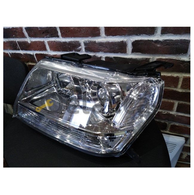 Фара левая для Сузуки Гранд Витара 5 дв Depo