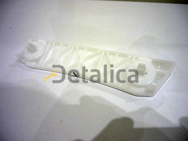 Крепление переднего бампера Ниссан Альмера G15 оригинал