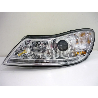 Фары комплект с светящимся ободком рег мотора диодная внутри хром Шкода Октавия А5 2008-2012 (Sonar)