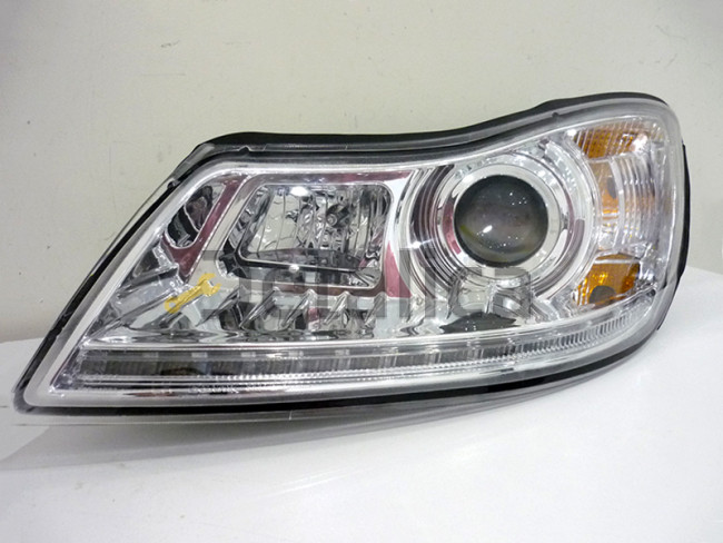 Фары комплект с светящимся ободком рег мотора диодная внутри хром Шкода Октавия А5 2008-2012 (Sonar)