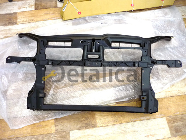 Суппорт радиатора для Фольксваген Джетта 5 от 2005 (Тайвань) 1.6 2.5