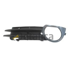 Решетка бампера передняя левая под противотуманку для Ауди А3 8P от 2004 (Тайвань)