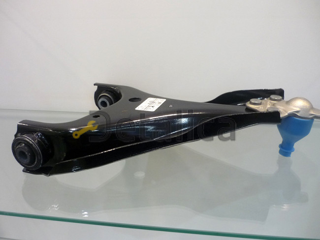 Рычаг передней подвески левый нижний для Ниссан Террано D10 оригинал