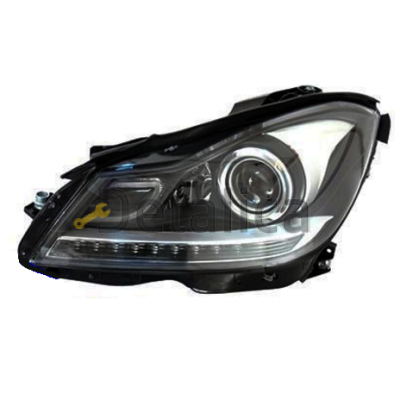 Фара левая ксенон для Мерседес W204 2011-2014 SAT