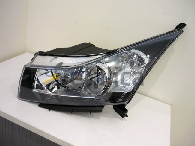 Фара левая с регулятором мотора для Шевроле Круз Depo