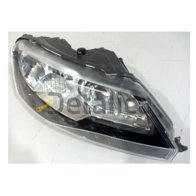 Фара передняя правая для Шкода Рапид Led диод оригинал рестайлинг 