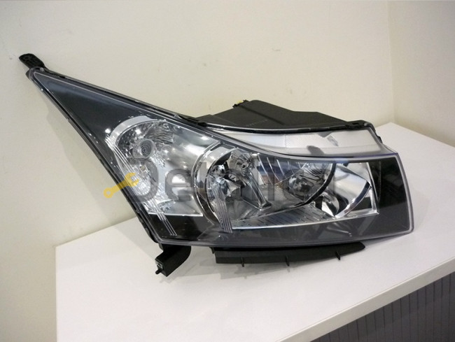 Фара правая с регулятором мотора для Шевроле Круз Depo