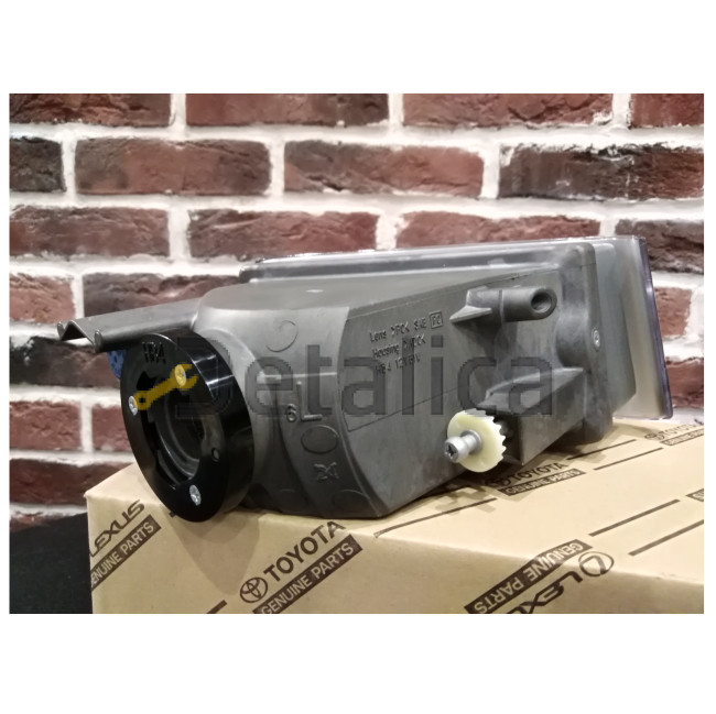 Фара противотуманная левая оригинал для Тойота Прадо 120