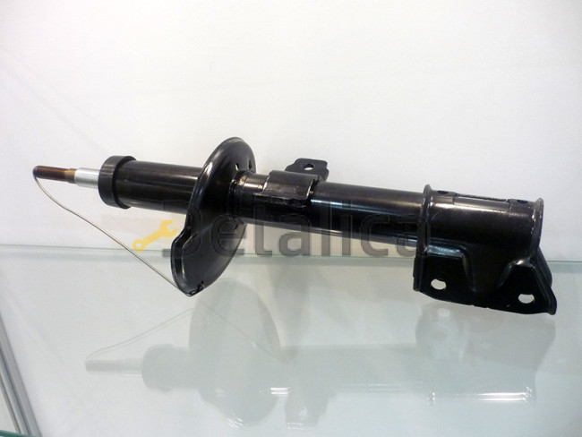 Стойка амортизатора передняя правая для Ниссан Террано D10 оригинал