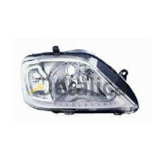 Фара правая внутри полностью хром для рено логан от 2008