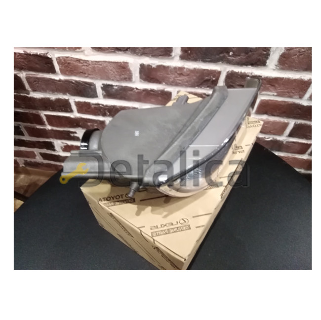 Фара противотуманная правая оригинал для Тойота Прадо 120