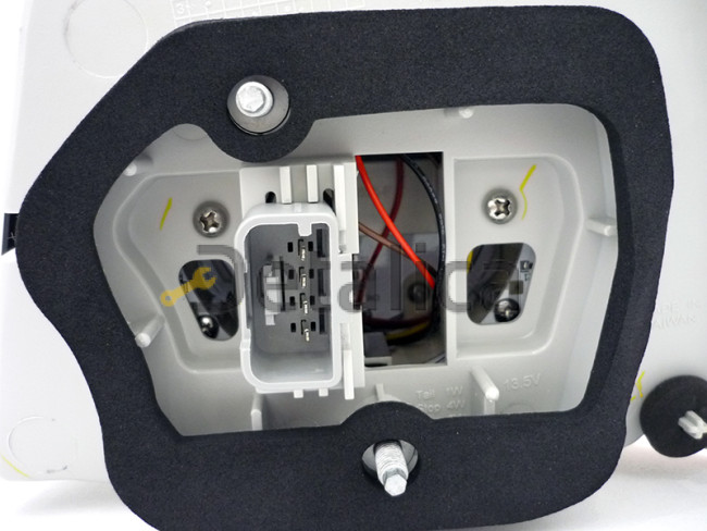 Фонарь задний внешний левый диодный для Фольксваген Джетта 5 от 2005 (Depo)