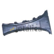 Молдинг решетки радиатора центральный грунтованный для BMW E65/E66 от 2002-2005 Молдинг решетки радиатора центральный грунтованный для BMW E65/E66 от 2002-2005