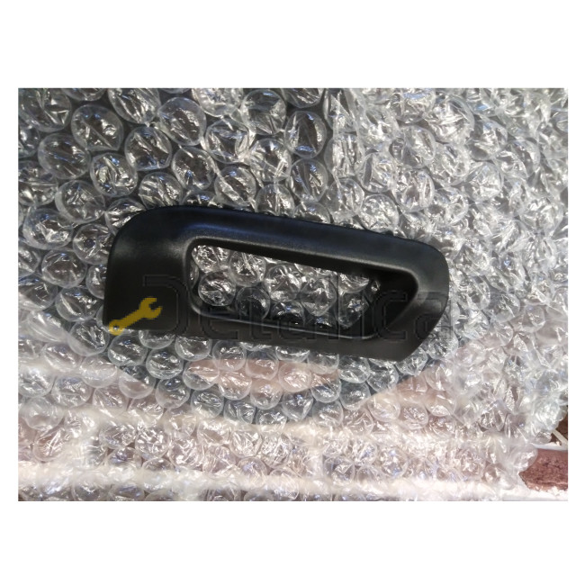 Рамка ( окантовка ) заднего фонаря в бампер для Ниссан Патфайндер Р52