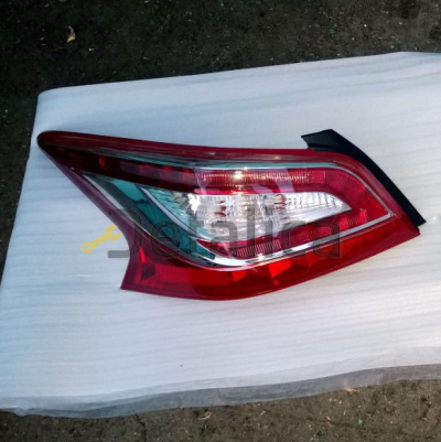Фонарь задний левый для Ниссан Теана L33 оригинал
