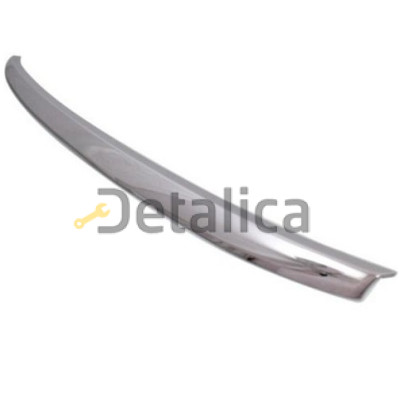 Молдинг переднего бампера хромирванный для Тойота Хайлендер от 2010