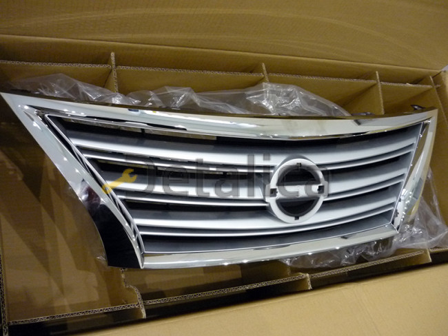 Решётка радиатора для Ниссан Сентра В17 оригинал