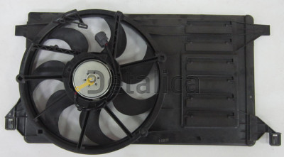 Mazda 3 мотор+вентилятор радиат охлажден 2.0 (Китай)