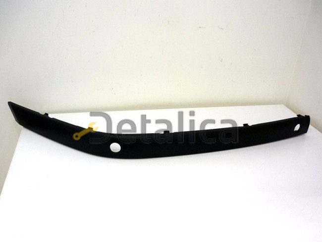 Молдинг бампера передний правый с отверстием под парктроник для BMW E65