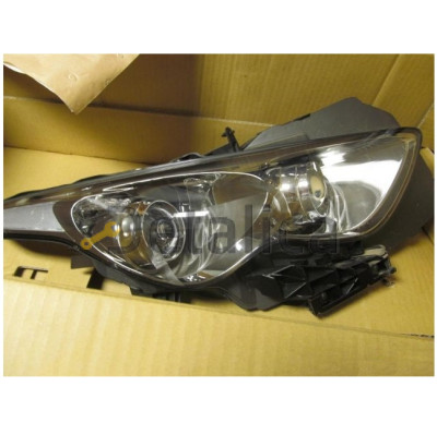 Фара правая ксенон для Инфинити FX35 оригинал