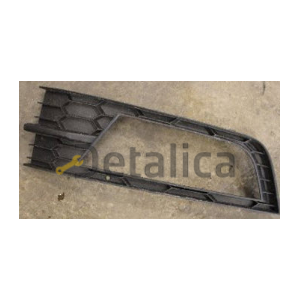 Решетка бампера передняя правая с отв под противотуманку для Шкода Октавия А7 от 2013 (Китай)