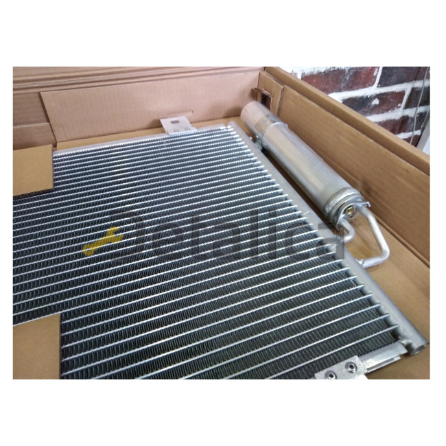 Радиатор кондиционера для Митсубиси Аутлендер 3 от 2013 Luzar Россия