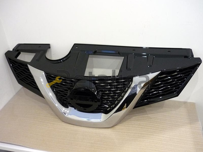 Решётка радиатора для Ниссан Х-Трейл Т32 с навигацией