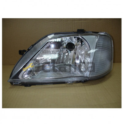 Фара левая китай для рено логан от 2005