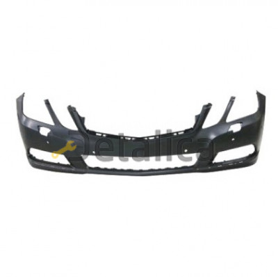 Бампер передний с отверстиями под противотуманки под датчик под омыватели фар грунтованный classic для Мерседес W212