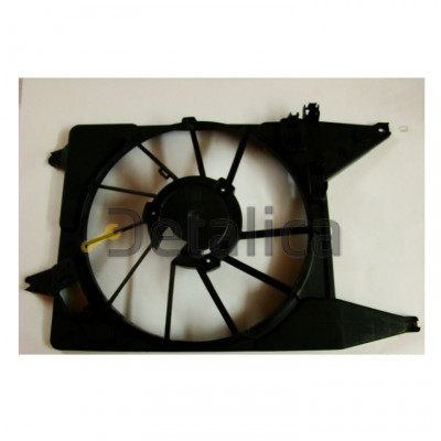 Корпус ( кожух ) диффузора радиатора охлаждения для Ниссан Альмера G15 для машин с кондиционером