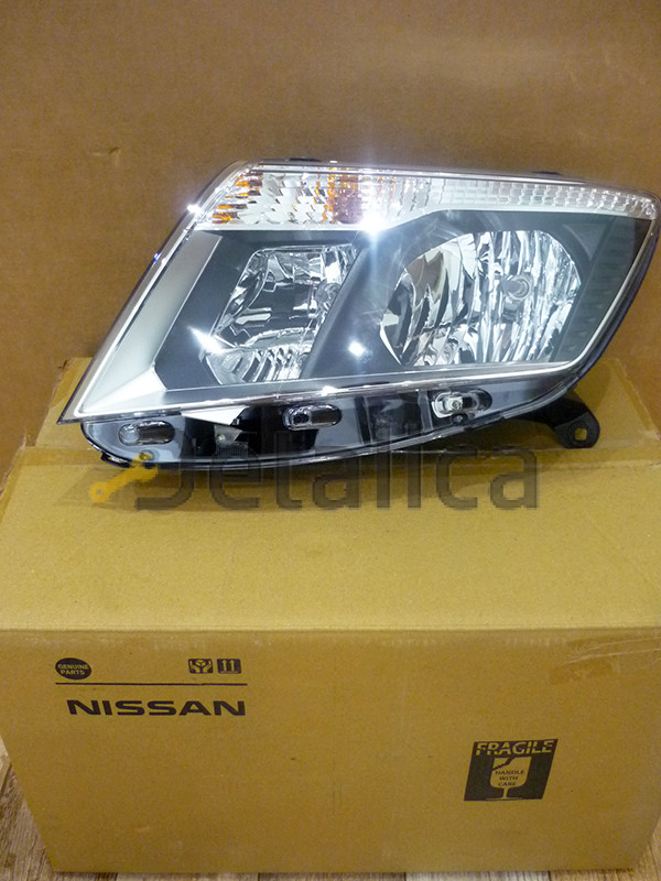 Фара левая для Ниссан Террано D10 оригинал
