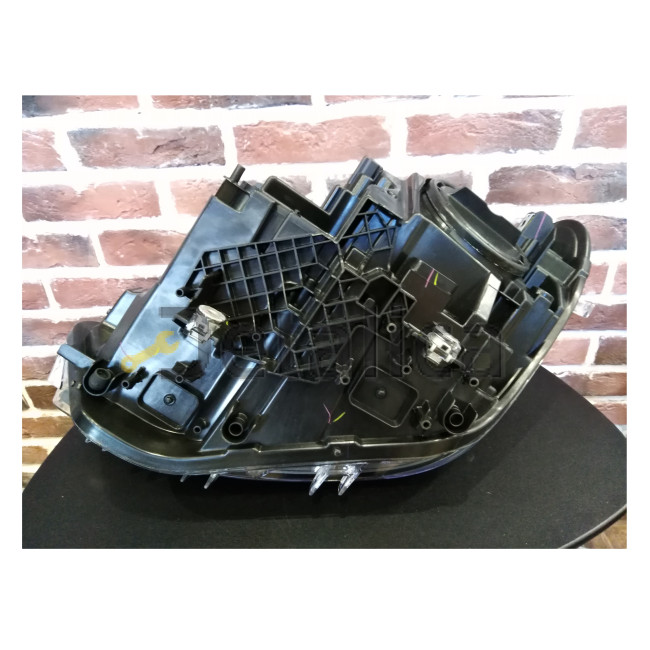 Фара правая для BMW F20-F21 Series 1 с регулятором мотора внутри черная от 2011 Depo