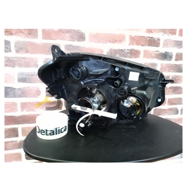 Фара левая линзованная для Ниссан Кашкай J10 рестайлинг