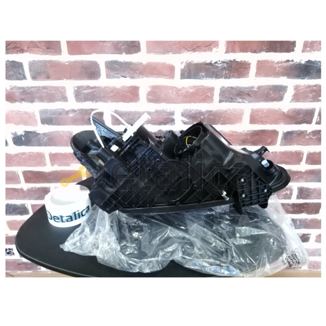 Фара левая линзованная для Ниссан Кашкай J10 рестайлинг