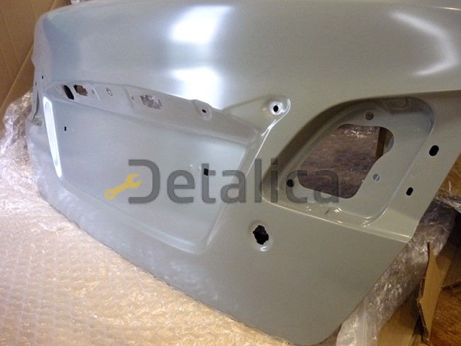 Крышка багажника для Ниссан Сентра B17