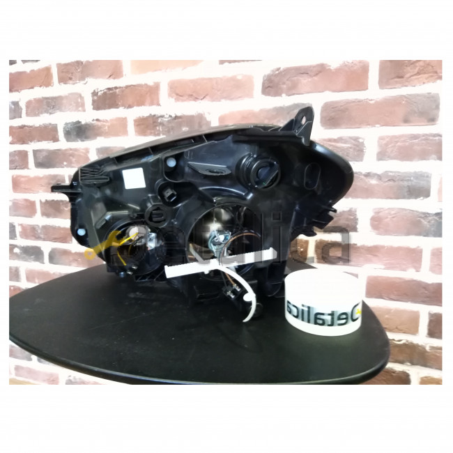 Фара правая линзованная для Ниссан Кашкай J10 рестайлинг