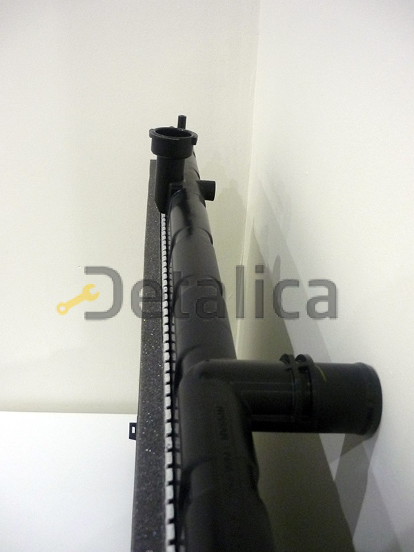 Радиатор охлаждения Ниссан Х-Трейл Т32 2.0/2.5 оригинал