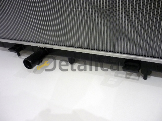 Радиатор охлаждения Ниссан Х-Трейл Т32 2.0/2.5 оригинал