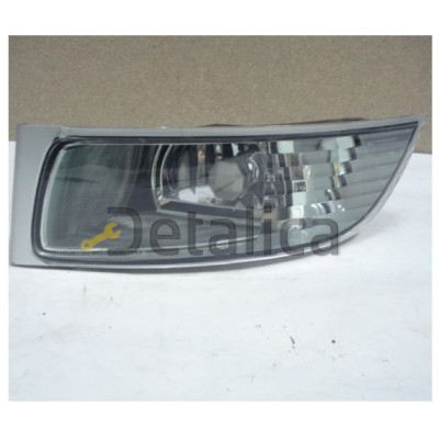 Фара противотуманная левая оригинал для лексус GX470 от 2002