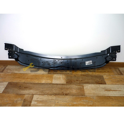 Кронштейн бампера передний центральный верхний для Ниссан Патрол Y62