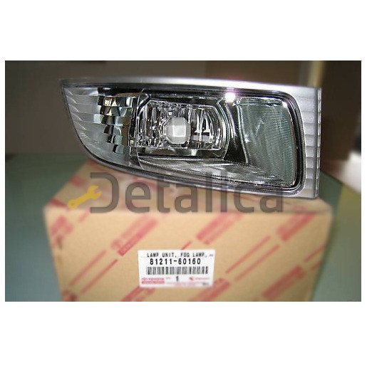 Фара противотуманная правая оригинал для лексус GX470 от 2002