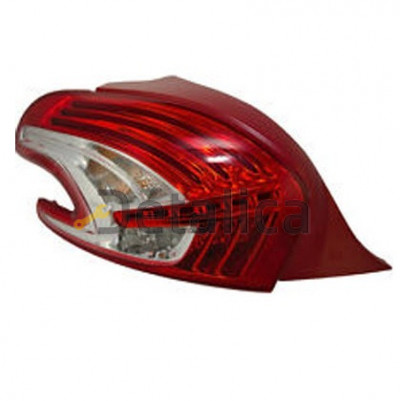 Фонарь задний внешний левый с диод на Пежо 208 от 2012