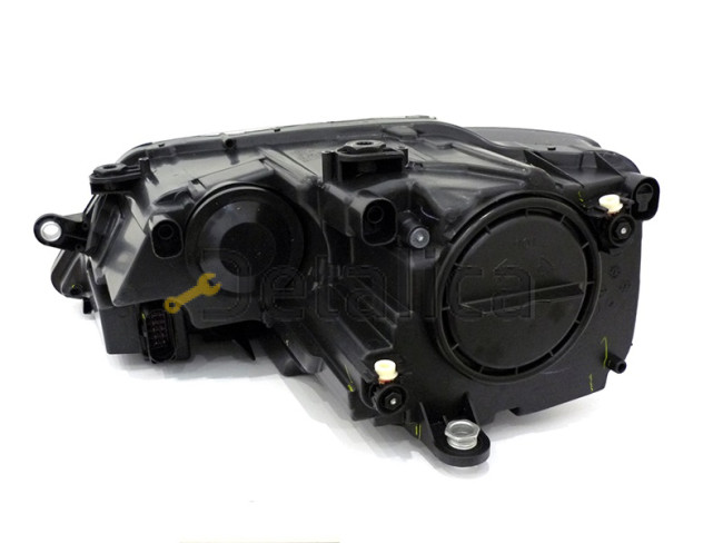 Фара правая с регулятором мотора внутри черная для Фольксваген Джетта 6 от 2011 (Depo)