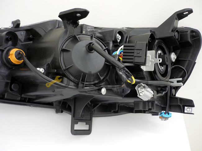 Фара правая для Митсубиси Лансер 10 Депо