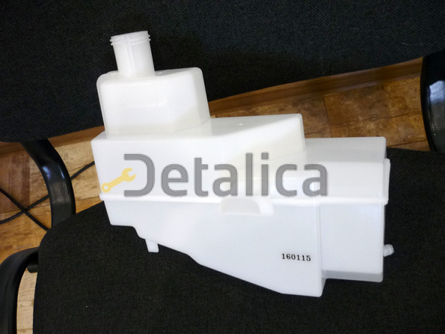 Расширительный бачок для Ниссан Х-Трейл Т32 Бензин