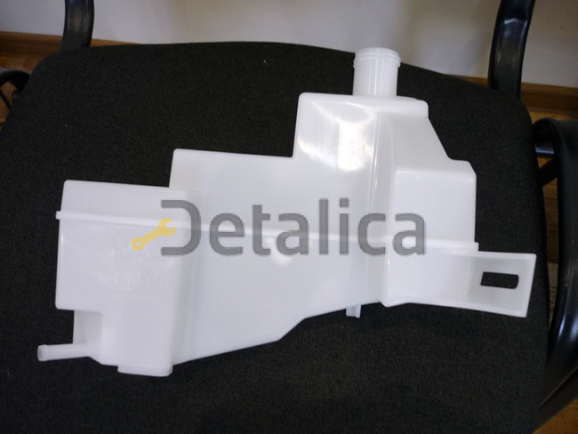 Расширительный бачок для Ниссан Х-Трейл Т32 Бензин