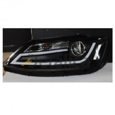 Фара левая+правая комплект тюнинг линзованная с светящимся секциями внутри черная для Фольксваген Джетта 6 от 2011 (Junyan) Фара левая+правая комплект тюнинг линзованная с светящимся секциями внутри черная для Фольксваген Джетта 6 от 2011 (Junyan)