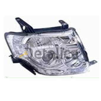 Фара правая для Митсубиси Паджеро 4 ксенон